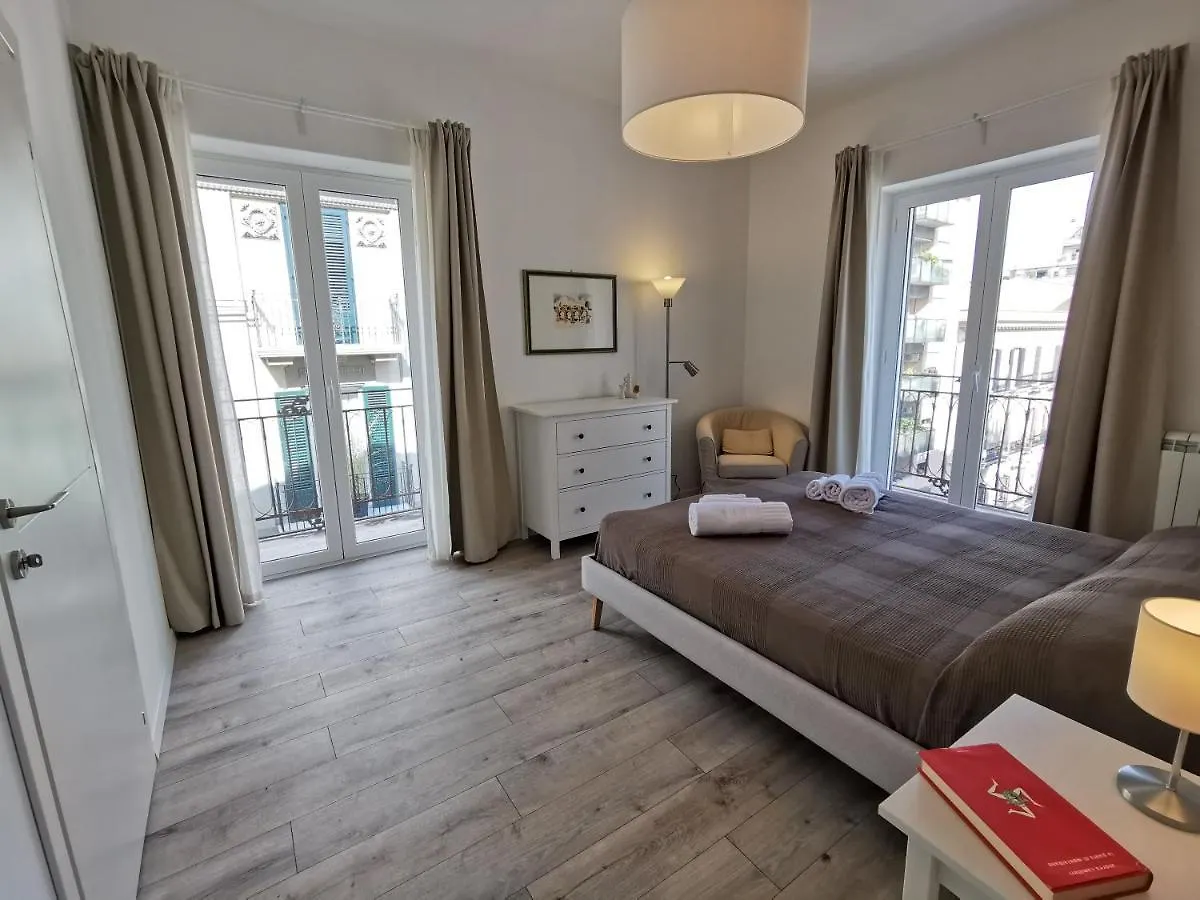 Dagnino House - Luxury Apartment In The Center Of Palermo