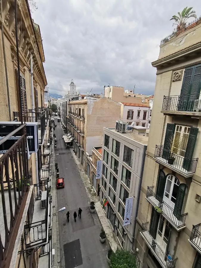 Dagnino House - Luxury Apartment In The Center Of Palermo