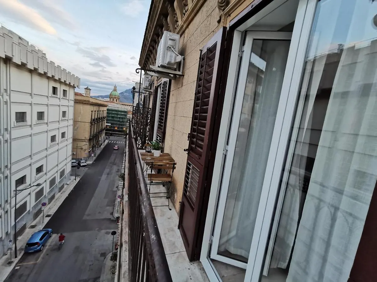 Dagnino House - Luxury Apartment In The Center Of Palermo 0*,