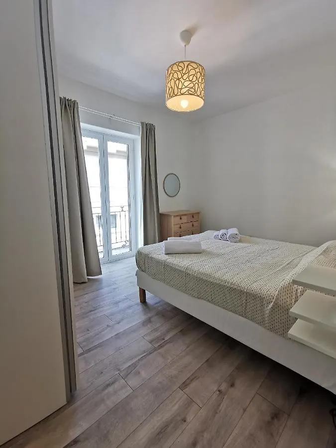 Dagnino House - Luxury Apartment In The Center Of Palermo Italy