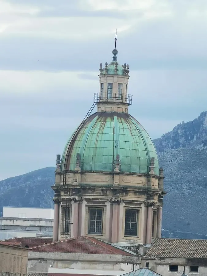 Dagnino House - Luxury Apartment In The Center Of Palermo